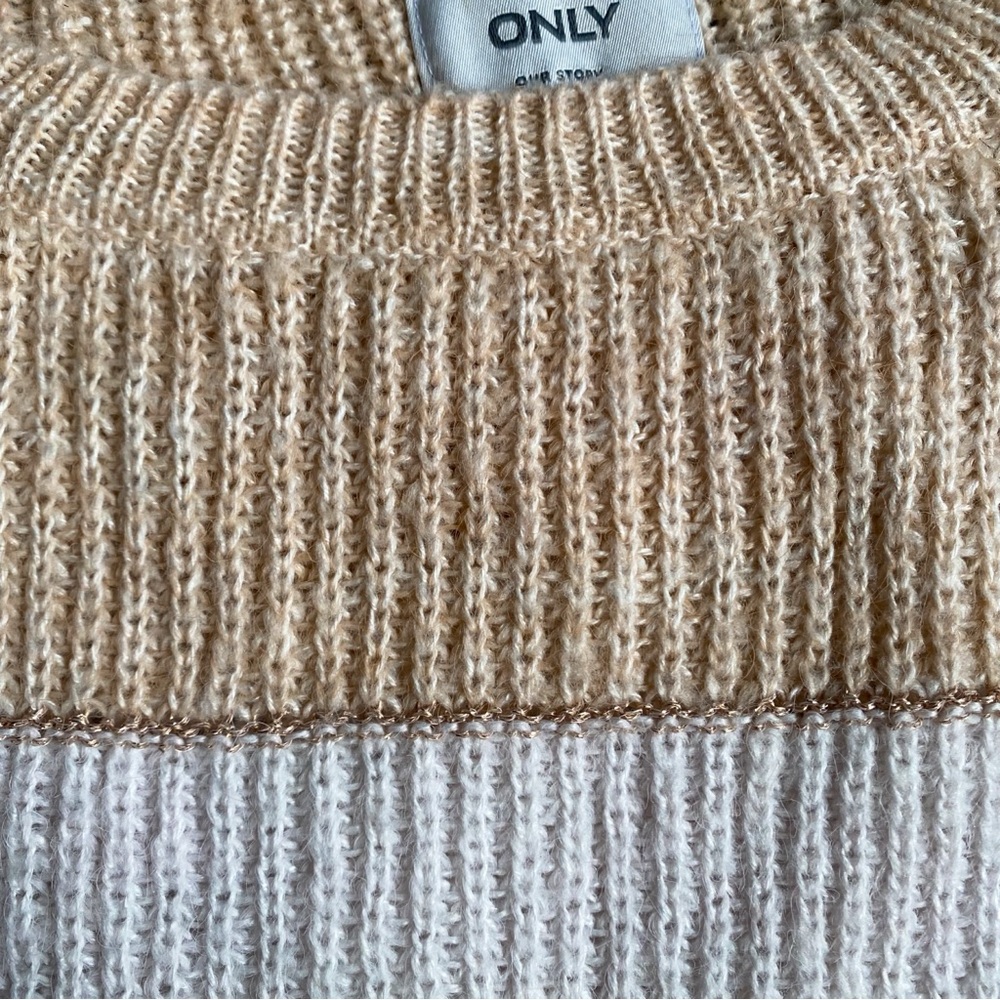 🍂 ONLY IVORY TAN METALLIC STRIPE CHUNKY KNIT SWEATER! - Picture 8 of 16